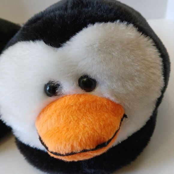 Areopostale Fuzzy Penguin Slippers Medium 7-8/Black, White,Orange/Slip-on CUTE - Picture 2 of 16
